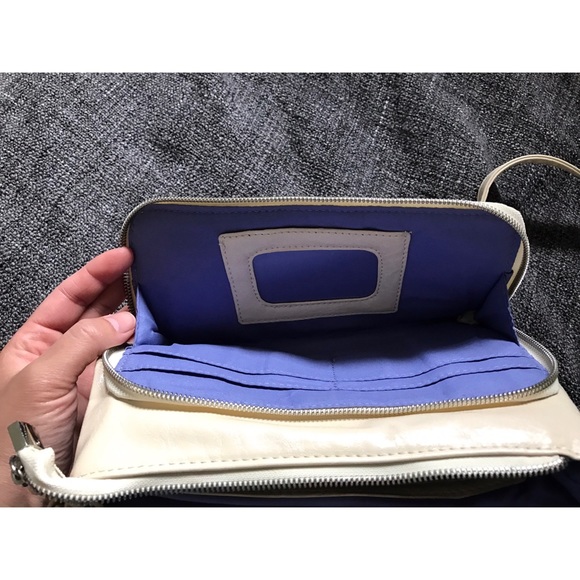 • Beige crossbody • built in cardholder - Picture 7 of 7